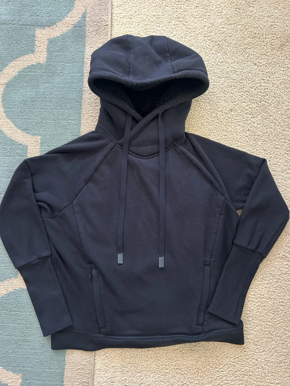 ALO Yoga Frost Shearling Lined Hoodie
